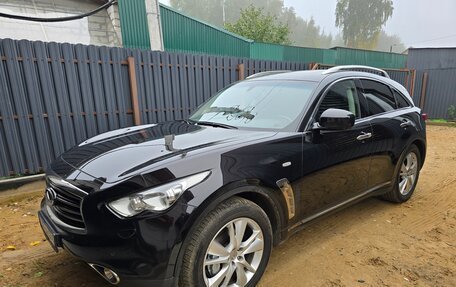 Infiniti FX II, 2012 год, 1 580 000 рублей, 1 фотография
