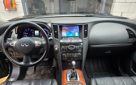 Infiniti FX II, 2012 год, 1 580 000 рублей, 10 фотография