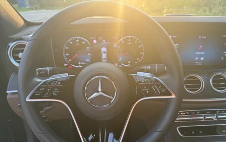 Mercedes-Benz E-Класс, 2022 год, 4 650 000 рублей, 6 фотография