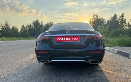 Mercedes-Benz E-Класс, 2022 год, 4 650 000 рублей, 12 фотография