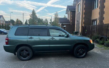 Toyota Highlander III, 2005 год, 1 050 000 рублей, 15 фотография