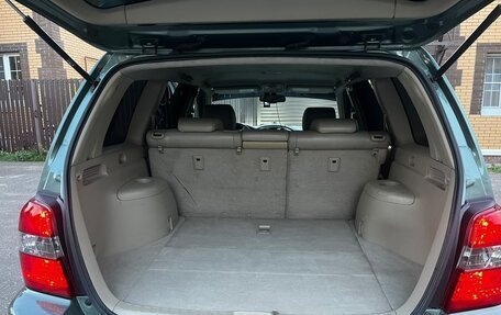 Toyota Highlander III, 2005 год, 1 050 000 рублей, 13 фотография