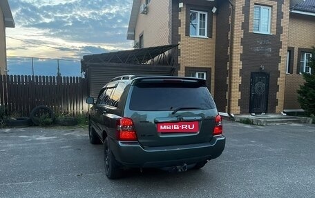 Toyota Highlander III, 2005 год, 1 050 000 рублей, 17 фотография
