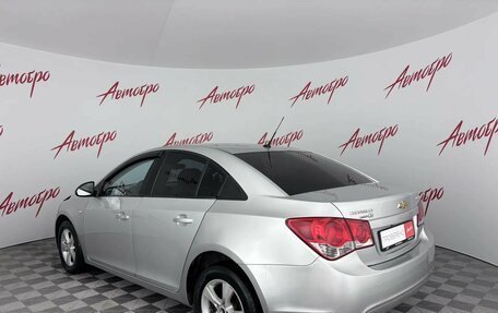 Chevrolet Cruze II, 2009 год, 650 000 рублей, 3 фотография