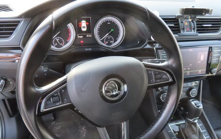 Skoda Superb III рестайлинг, 2016 год, 1 600 000 рублей, 15 фотография