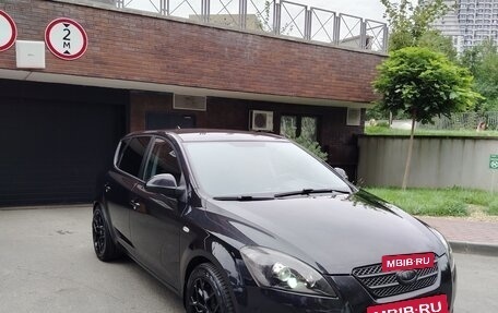 KIA cee'd I рестайлинг, 2008 год, 800 000 рублей, 9 фотография