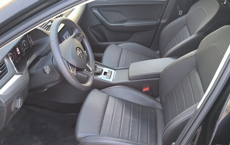 Skoda Superb III рестайлинг, 2025 год, 3 000 000 рублей, 12 фотография