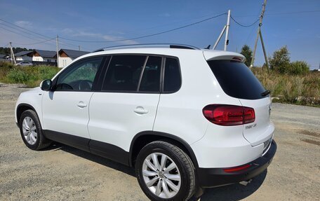 Volkswagen Tiguan I, 2016 год, 2 090 000 рублей, 3 фотография