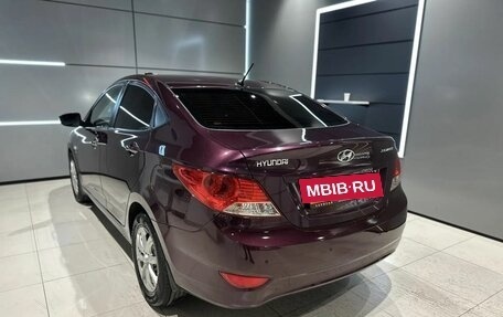Hyundai Solaris II рестайлинг, 2011 год, 560 000 рублей, 3 фотография