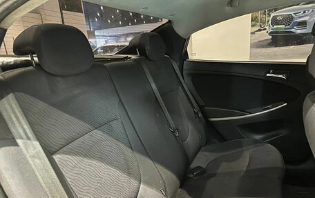 Hyundai Solaris II рестайлинг, 2011 год, 560 000 рублей, 17 фотография