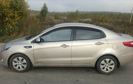 KIA Rio III рестайлинг, 2012 год, 600 000 рублей, 4 фотография