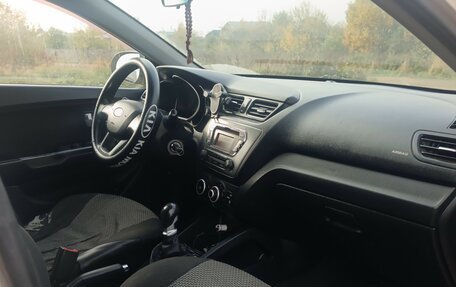 KIA Rio III рестайлинг, 2012 год, 600 000 рублей, 5 фотография