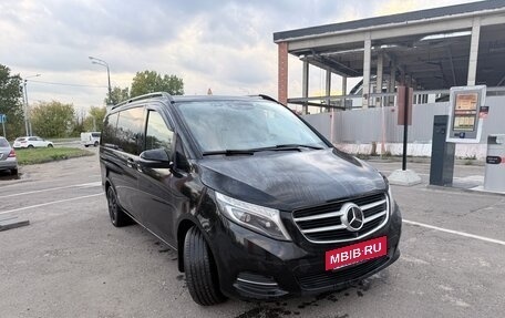 Mercedes-Benz V-Класс, 2018 год, 3 800 000 рублей, 2 фотография