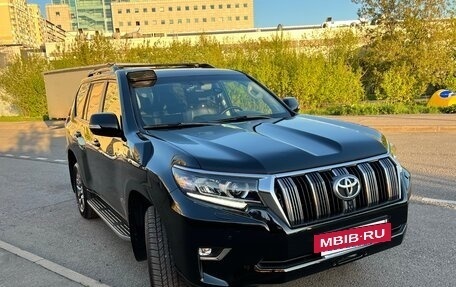 Toyota Land Cruiser Prado 150 рестайлинг 2, 2019 год, 4 450 000 рублей, 4 фотография