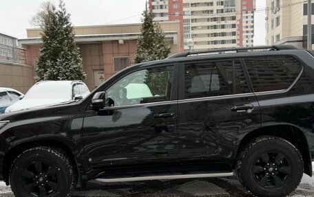 Toyota Land Cruiser Prado 150 рестайлинг 2, 2019 год, 4 450 000 рублей, 15 фотография