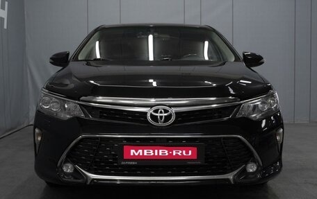Toyota Camry, 2017 год, 2 450 000 рублей, 3 фотография