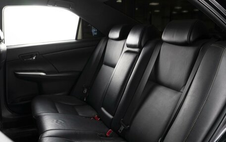 Toyota Camry, 2017 год, 2 450 000 рублей, 15 фотография