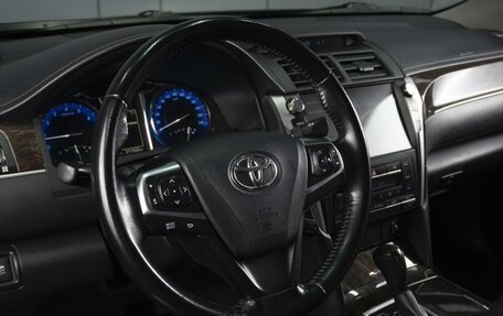 Toyota Camry, 2017 год, 2 450 000 рублей, 17 фотография