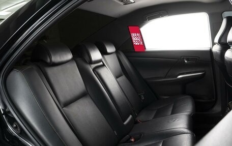 Toyota Camry, 2017 год, 2 450 000 рублей, 12 фотография