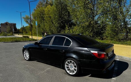 BMW 5 серия, 2006 год, 1 050 000 рублей, 2 фотография