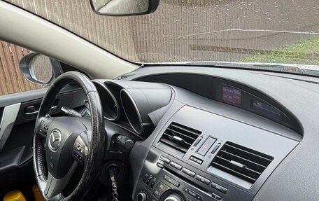 Mazda 3, 2012 год, 670 000 рублей, 2 фотография