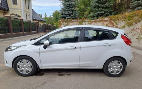 Ford Fiesta, 2010 год, 700 000 рублей, 4 фотография