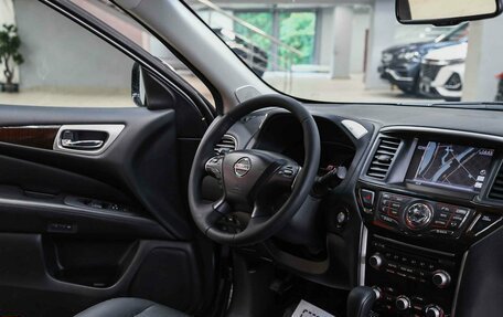 Nissan Pathfinder, 2014 год, 1 490 000 рублей, 11 фотография