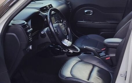 KIA Soul II рестайлинг, 2018 год, 1 450 000 рублей, 9 фотография