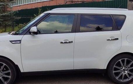 KIA Soul II рестайлинг, 2018 год, 1 450 000 рублей, 3 фотография