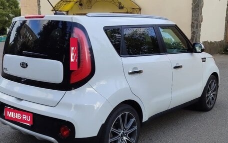 KIA Soul II рестайлинг, 2018 год, 1 450 000 рублей, 6 фотография
