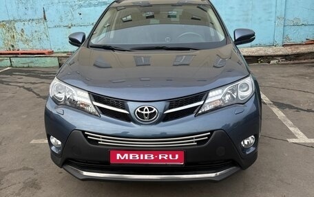 Toyota RAV4, 2013 год, 2 490 000 рублей, 1 фотография