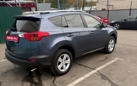 Toyota RAV4, 2013 год, 2 490 000 рублей, 2 фотография