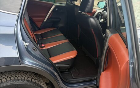 Toyota RAV4, 2013 год, 2 490 000 рублей, 10 фотография