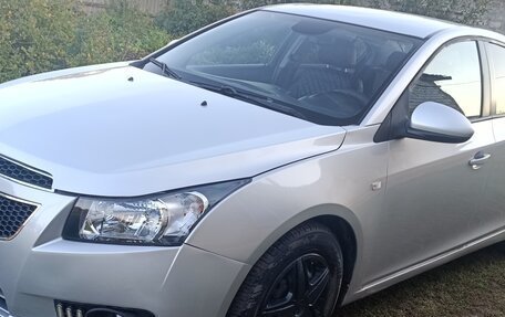 Chevrolet Cruze II, 2012 год, 539 000 рублей, 3 фотография