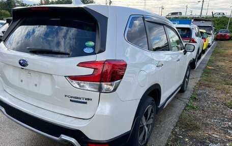 Subaru Forester, 2018 год, 2 300 000 рублей, 2 фотография