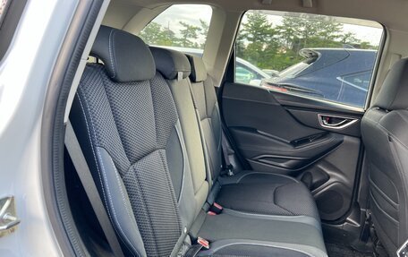 Subaru Forester, 2018 год, 2 300 000 рублей, 7 фотография