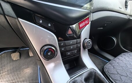 Chevrolet Cruze II, 2013 год, 660 000 рублей, 26 фотография