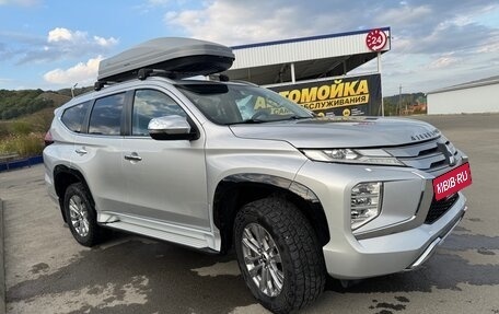 Mitsubishi Pajero Sport III рестайлинг, 2022 год, 4 100 000 рублей, 10 фотография