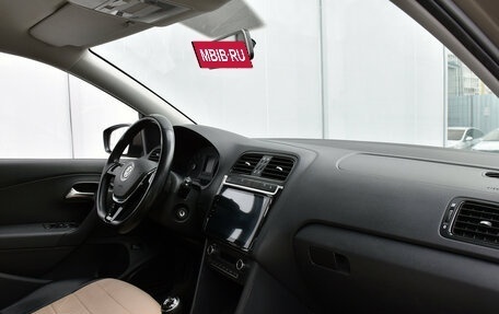 Volkswagen Polo VI (EU Market), 2016 год, 990 000 рублей, 10 фотография
