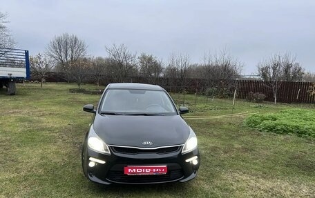 KIA Rio IV, 2018 год, 1 350 000 рублей, 1 фотография