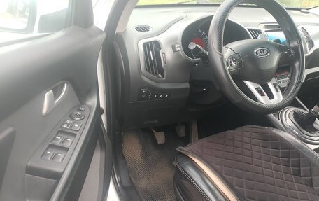 KIA Sportage III, 2011 год, 950 000 рублей, 2 фотография