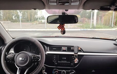 KIA Rio IV, 2018 год, 1 350 000 рублей, 4 фотография
