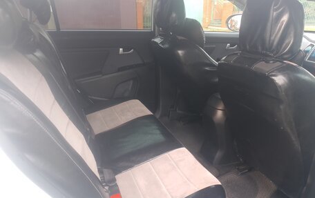 KIA Sportage III, 2011 год, 950 000 рублей, 3 фотография