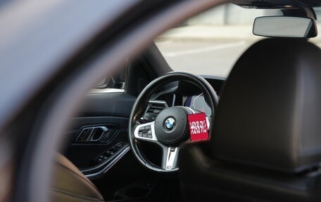 BMW 3 серия, 2019 год, 2 900 000 рублей, 17 фотография
