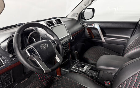 Toyota Land Cruiser Prado 150 рестайлинг 2, 2015 год, 3 450 000 рублей, 9 фотография