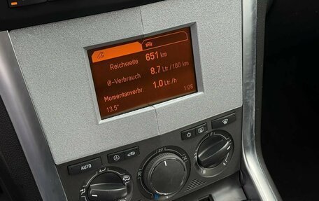 Opel Antara I, 2012 год, 870 000 рублей, 9 фотография