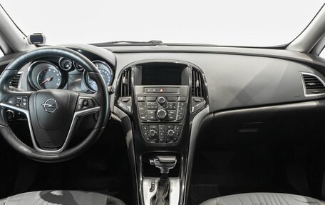 Opel Astra J, 2014 год, 940 000 рублей, 6 фотография