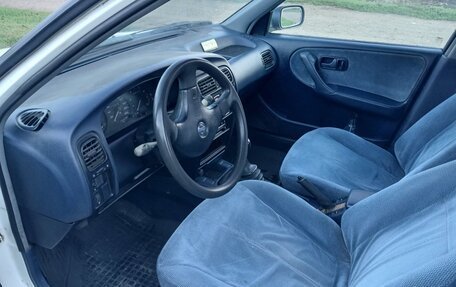 Nissan Primera II рестайлинг, 1993 год, 210 000 рублей, 5 фотография