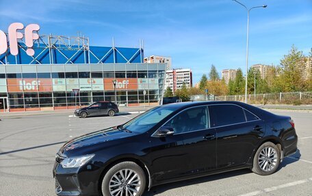 Toyota Camry, 2016 год, 2 400 000 рублей, 4 фотография