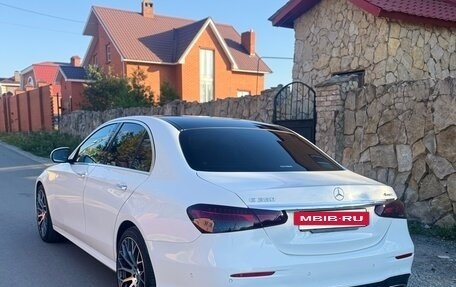 Mercedes-Benz E-Класс, 2021 год, 5 500 000 рублей, 4 фотография